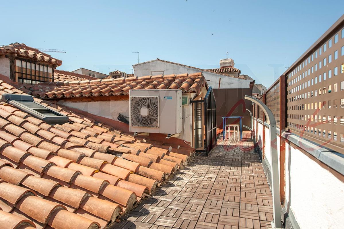 Exclusivo Atico Con Terraza En Plaza Mayor Madri Exterior foto