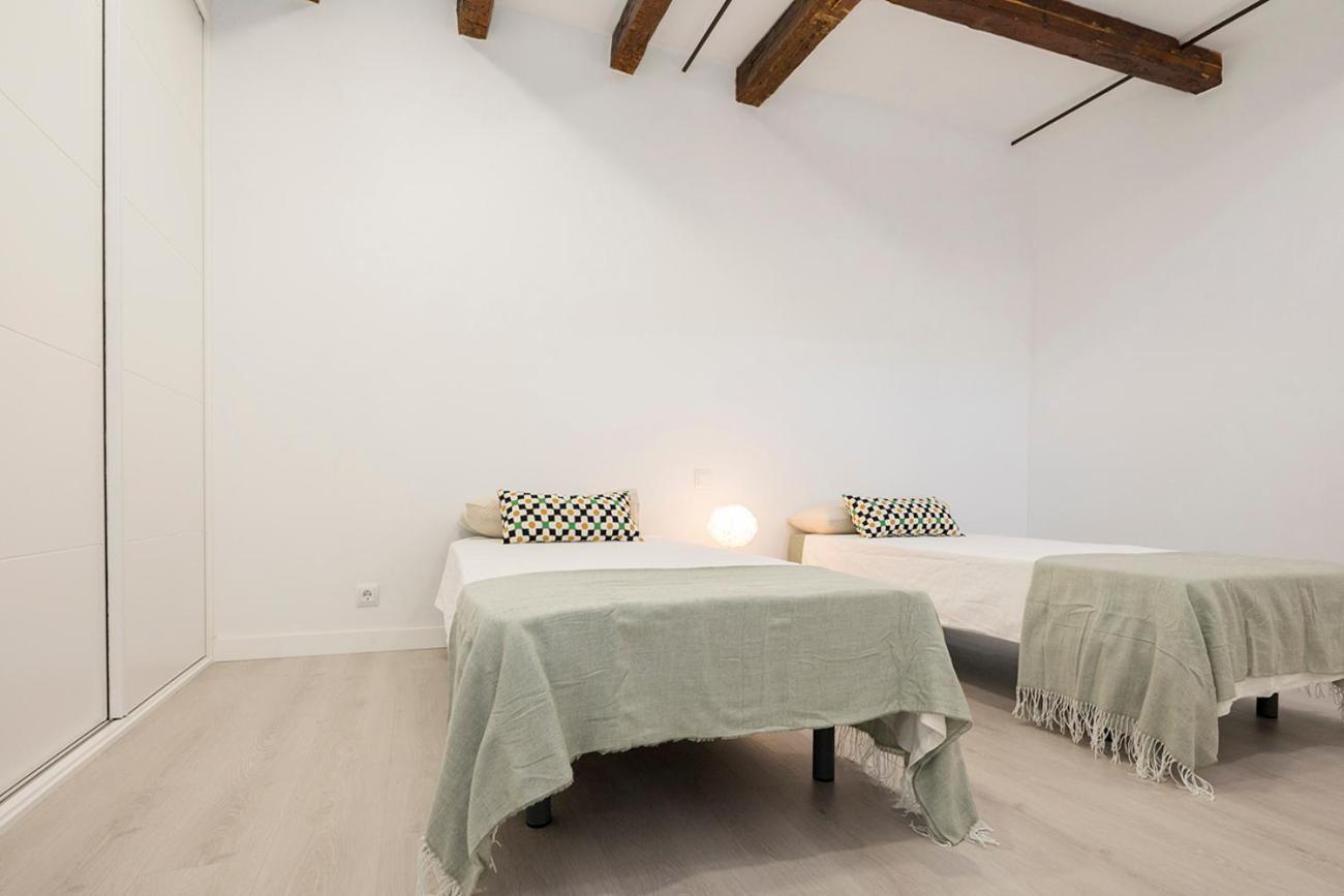 Exclusivo Atico Con Terraza En Plaza Mayor Madri Exterior foto